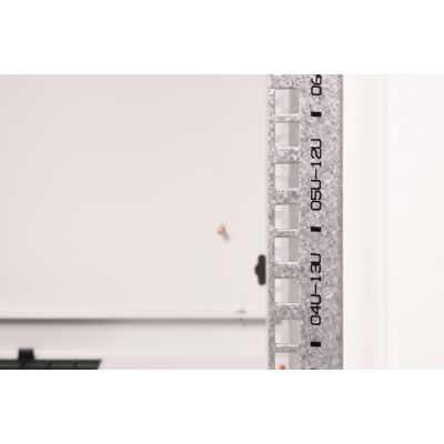 20. 19-Zoll 16U Digitus Wandschrank 820x600x600 mm, grau (RAL 7035)