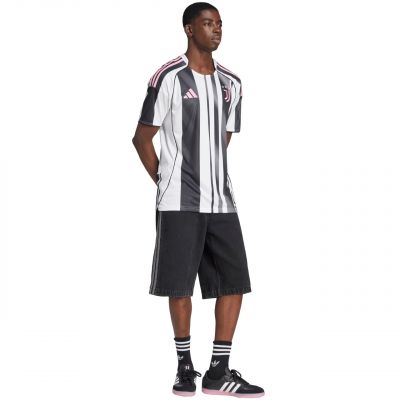 5. adidas Juventus Turin Heimtrikot M JJ4320
