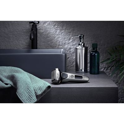 5. Panasonic ES-LV69-S803 Elektrorasierer, Silber | Panasonic