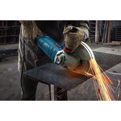 7. Bosch GWS 24-230 P Winkelschleifer 23 cm 6500 U/min 2400 W 5,9 kg
