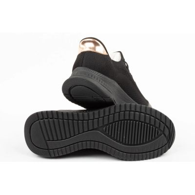 8. Skechers Damen Bobs Squad 4 Slip-In Sportschuhe