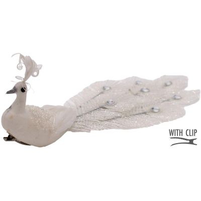 7. Dekorativer Pfau an einer weißen Kugelklammer