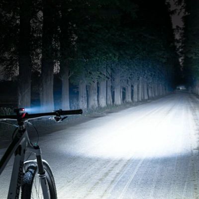4. Rockbros RHL400 Fahrrad-Frontlicht 400 lm USB-C - Schwarz