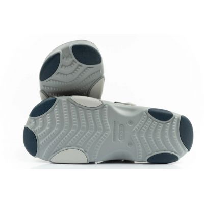 9. Crocs Classic All Terain M 207711-007 Sandalen