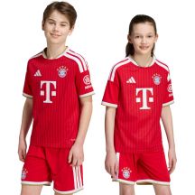 adidas FC Bayern 26/27 Heimtrikot rot JZ3098