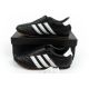 10. Adidas Damen Taekwondo-Sportschuhe, schwarzes Leder, zum Hineinschlüpfen