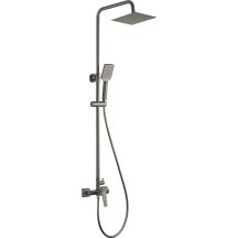 Regendusche mit Duscharmatur