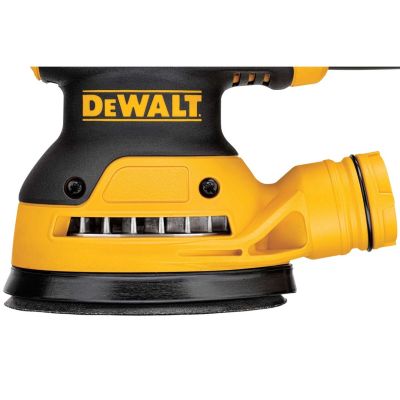 15. DeWalt DWE6423-QS Exzenterschleifer (125 mm)
