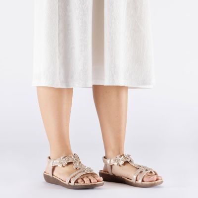 5. Goldfarbene Damen-Sandalen mit Blumenmuster, Rieker V7573-90