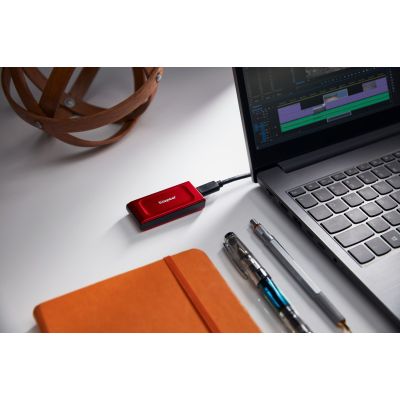 2. KINGSTON SSD 2000G PORTABLE XS1000R ROT