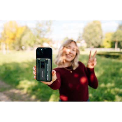 5. Verbatim Charge'n'Go Powerbank 2C & Display 10000mAh grau