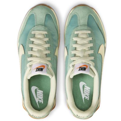 7. Nike Pacific W HM4771-001 Schuhe