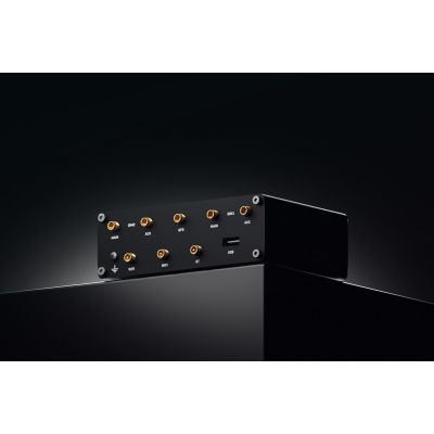 9. Teltonika RUTX12 Mobilfunknetz-Router