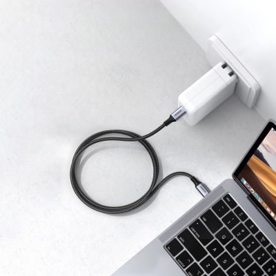 5. Ugreen US316 USB-C / USB-C-Kabel 480 Mbit/s 5 A 0,5 m – Grau