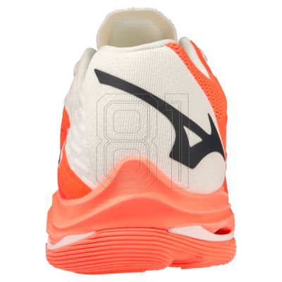5. Mizuno Wave Lightning Z7 M V1GA220002 shoes