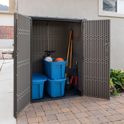 19. Lifetime Premium Gartengarderobe 136x70 60300
