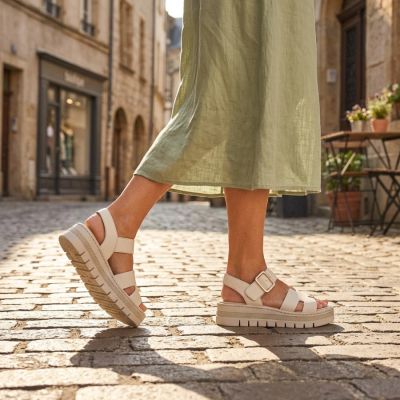 10. Beige Keilsandalen für Damen Rieker V4952-60