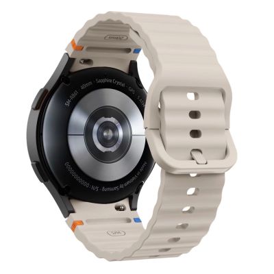 2. Tech-Protect Silikon-Sportarmband für Samsung Galaxy Watch 4/5/5 Pro/6/7/FE – Beige