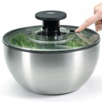 4. OXO 1071497 Salattrockner Edelstahlknopf
