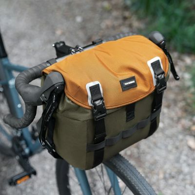 6. Rockbros W019 Lenkertasche für Fahrräder, 13,5–24 l – Grün-Orange