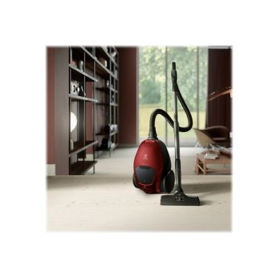 31. ELECTROLUX Pure D8 PD82-ANIMA Staubsauger