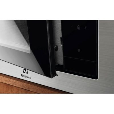 4. ELECTROLUX EMS4253TBX Mikrowellenofen