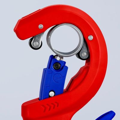 3. Knipex 90 23 01 BK Handrohrschneider