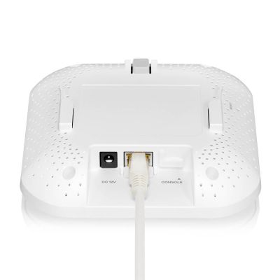 5. Wi-Fi 6 Access Point Zyxel NWA90AXPRO 2,4 GHz (2x2)/5 GHz (3x3) PoE+/PoE++