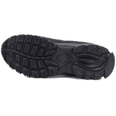 4. Schwarze Trekking-Sportschuhe DK 17113