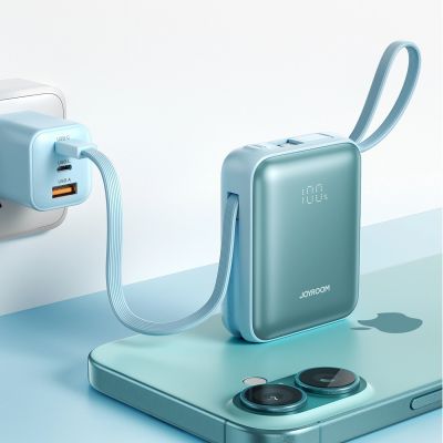 5. Joyroom JR-PBF27 22,5 W 10000 mAh Powerbank mit zwei integrierten Kabeln - Blau