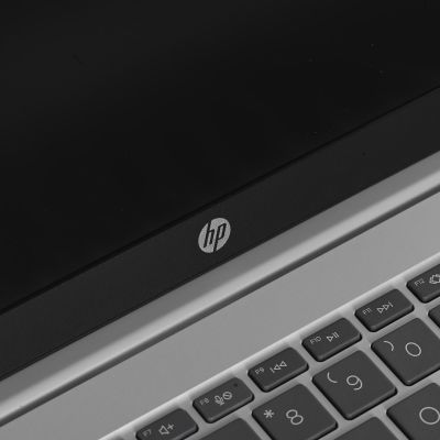 14. HP OmniBook 3 15-FN0105D Ryzen AI 5 330 15,6" FHD Touch IPS 16GB SSD512 FPR Win11 Glacier Silver (REPACK) 2Y