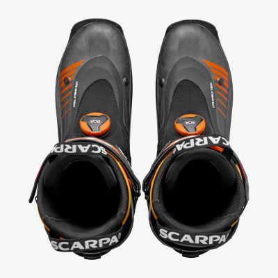 5. Scarpa F1 LT Skitourenschuhe – Carbon/Orange