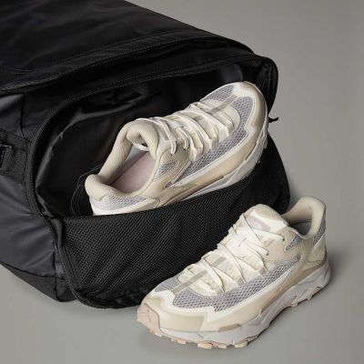 6. The North Face NF0A52S3KT01 62L Reisetasche, recycelter Kunststoff, thermoplastische Polyurethan-Elastomere (TPU), Schwarz
