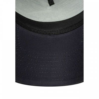 4. New Era Trucker Cap Paris Saint-Germain 60751969
