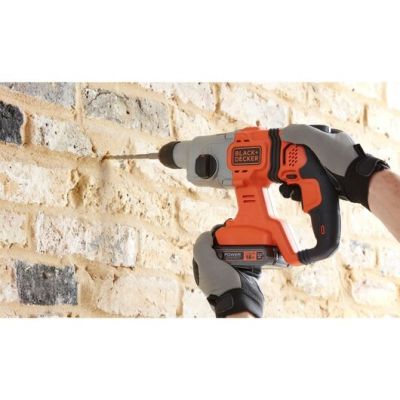 5. Black & Decker BCD900B-XJ 1880 U/min SDS Plus Bohrmaschine, Schwarz, Orange