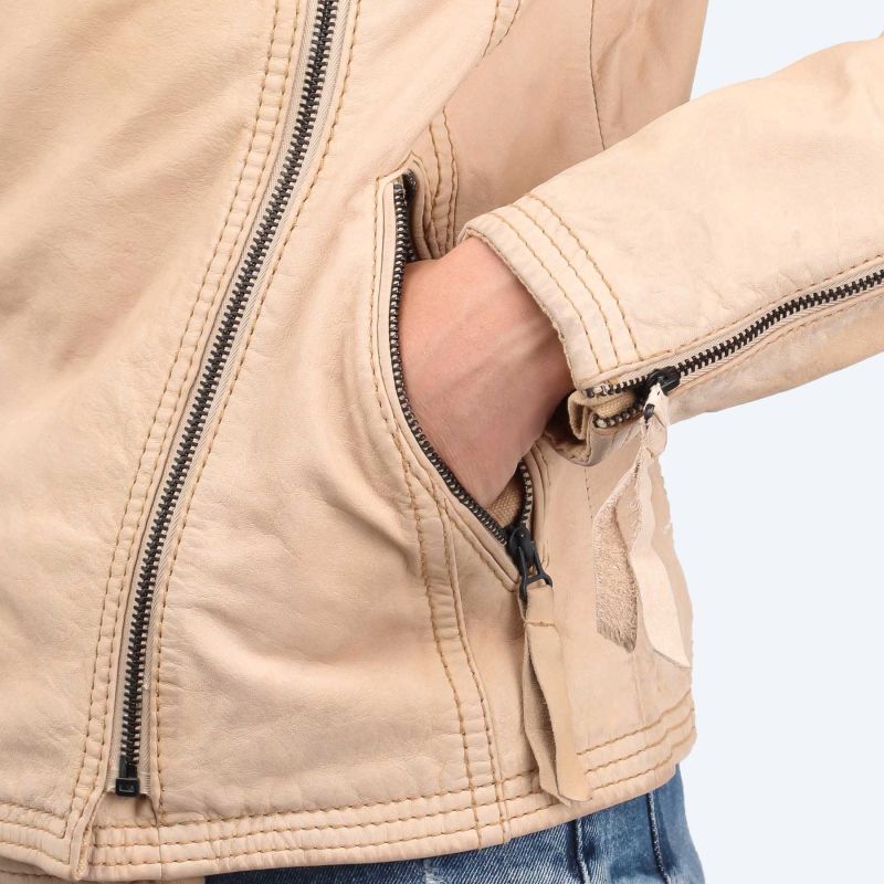 5. Wrangler Damen Büffellederjacke W4003ZB29