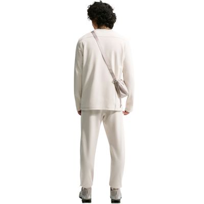 7. Nike Sportswear Club Herrenhose Creme IO1376 104