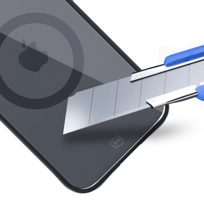 10. 3mk Satin Armor MagCase Hülle mit MagSafe für iPhone 15 Plus – transparent mit schwarzem Rahmen