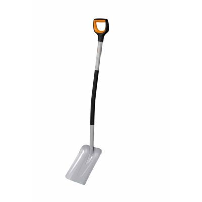 4. FISKARS xact Schaufel