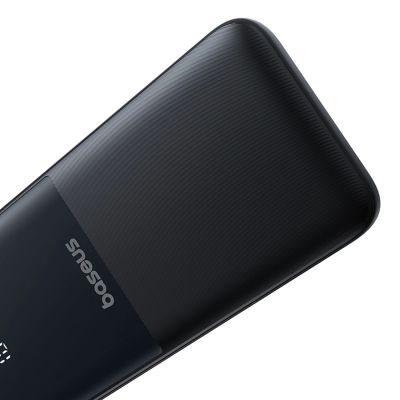 3. Baseus Lipow 10000mAh 22,5W Powerbank mit integriertem Dual-Kabel und Display (inkl. zusätzlichem schwarzen Baseus Simple USB-A-auf-USB-C-Kabel, 3A, 0,2 m) – Schwarz