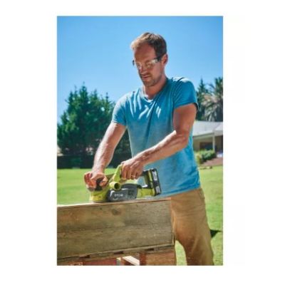 11. RYOBI Akku-Hobelmaschine ohne Akku und Ladegerät R18PL-0