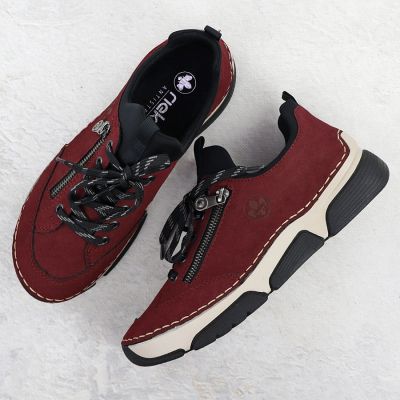 14. Bequeme bordeauxrote Damenschuhe Rieker 45973-36