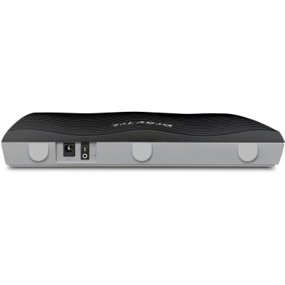 3. DrayTek Vigor 2927 Router