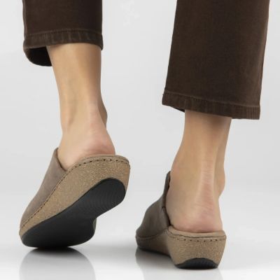 6. Filippo DK7567 Keilsandalen aus taupefarbenem Leder