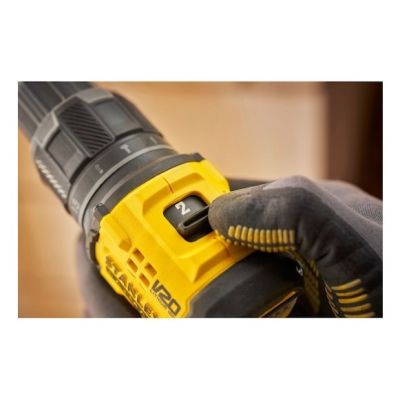 9. Stanley SFMCD716D2T-QW 1900 U/min Bohrmaschine mit Zentralverriegelung, Schwarz/Gelb