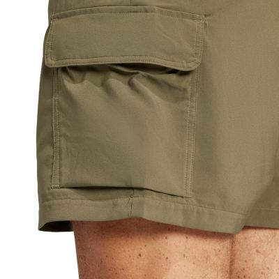 11. adidas Essentials Cargo-Chelsea-Shorts mit kleinem Logo M JD1827