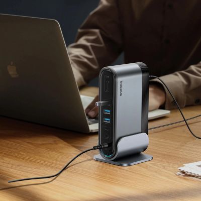19. Baseus UnionJoy USB-C Dockingstation (2x HDMI 4K@60Hz, 1x DisplayPort 4K@60Hz, 3x USB-A 3.0, 2x USB-C 3.0, 2x USB-A 2.0, 1x RJ45 PD PC, 1x SD+TF, 1x 3,5-mm-Klinkenanschluss) – Grau