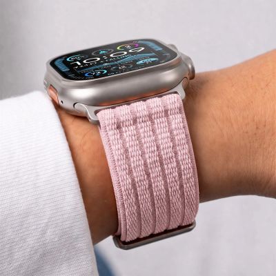 8. Tech-Protect Nylon-Sportarmband für Apple Watch 44/45/46/49 mm – Hellrosa