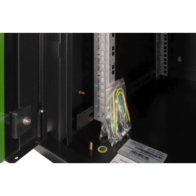 6. Digitus Unique 19" 7U 600x600 Wand-Netzwerkschrank, Glastür, schwarz, ungeteilt, montiert, 100 kg
