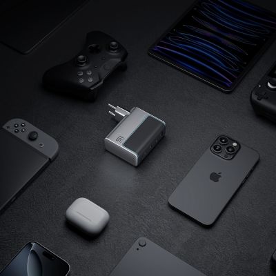 5. Cuktech AD1404UEU 140W GaN 3x USB-C + USB-A Wandladegerät mit USB-C-Kabel – Grau